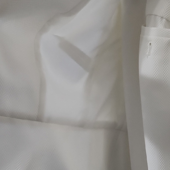 Chic White Women's Blazer - Picture 9 of 15